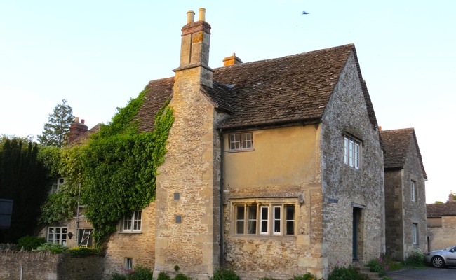 Period farmhouse in Chippenham